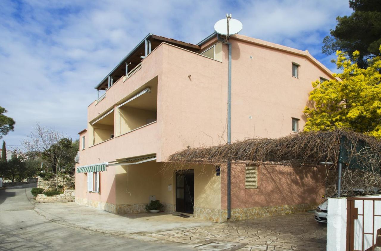 Apartments By The Sea Mavarstica, Ciovo - 12696 Trogir Luaran gambar