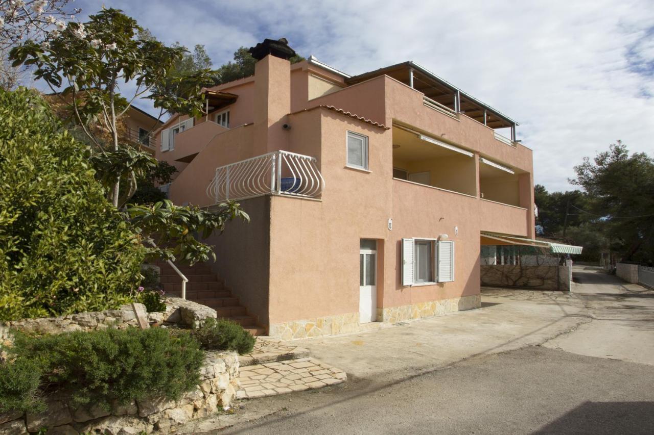 Apartments By The Sea Mavarstica, Ciovo - 12696 Trogir Luaran gambar