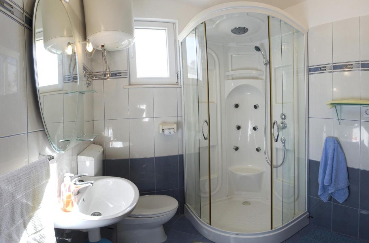 Apartments By The Sea Mavarstica, Ciovo - 12696 Trogir Luaran gambar